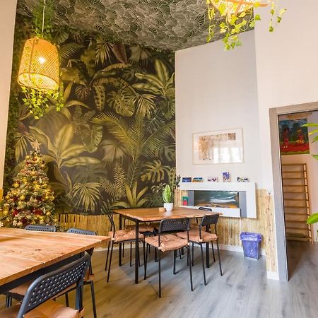 Хостел Social - Coliving & Coworking - Мадрид Экстерьер фото