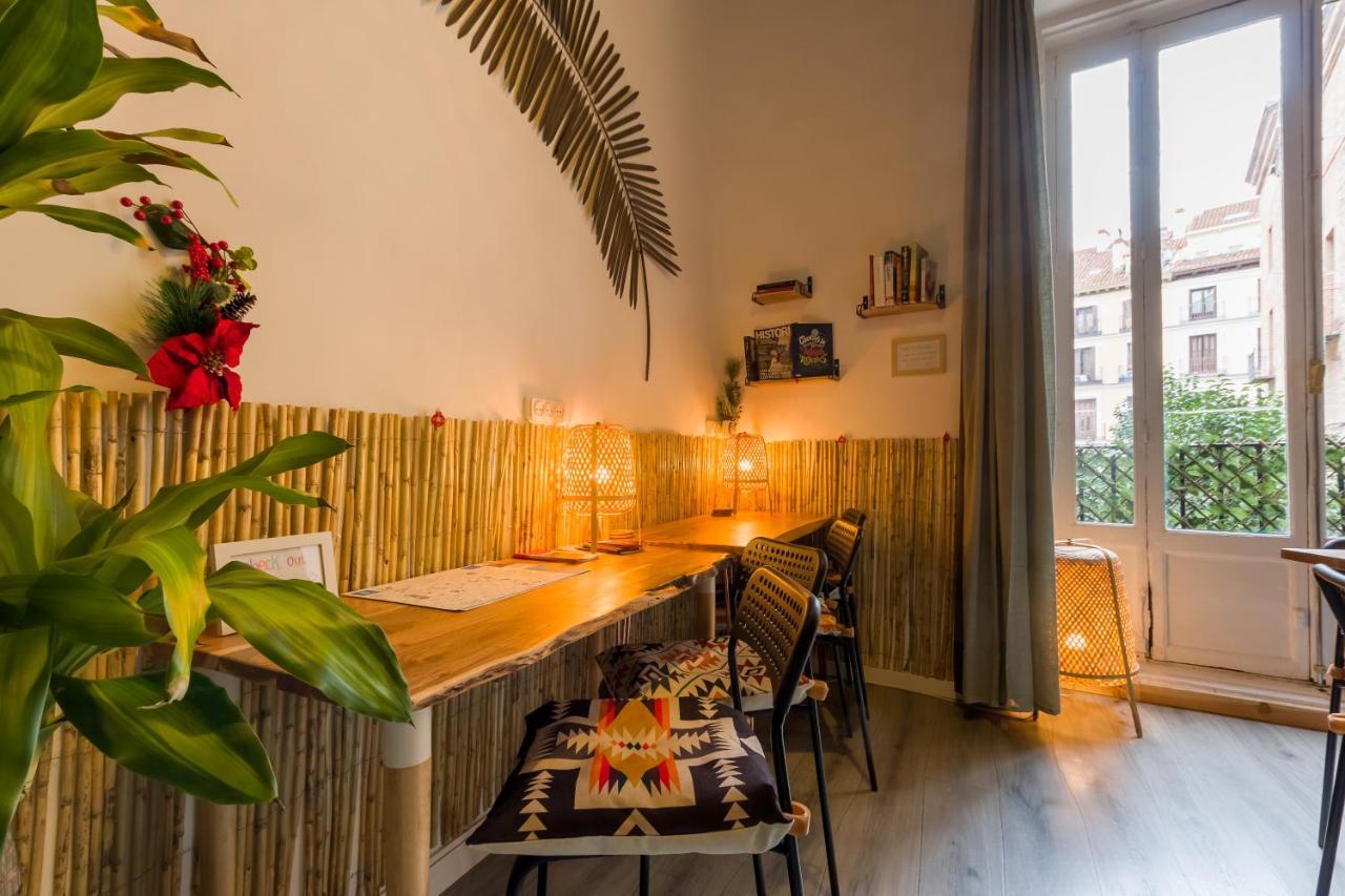 Хостел Social - Coliving & Coworking - Мадрид Экстерьер фото
