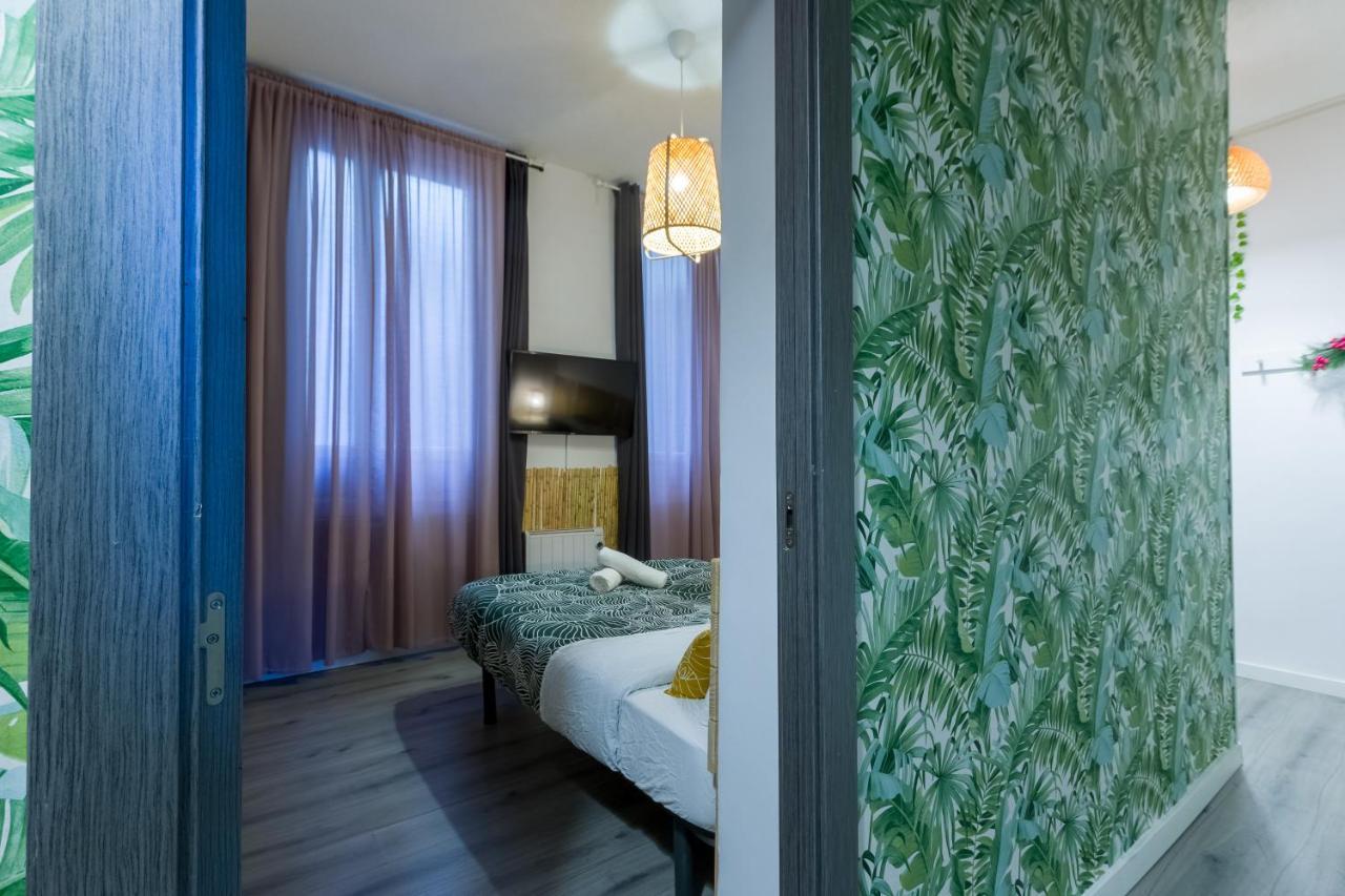 Хостел Social - Coliving & Coworking - Мадрид Экстерьер фото