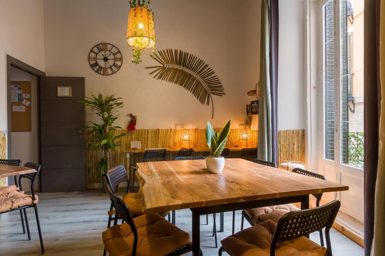 Хостел Social - Coliving & Coworking - Мадрид Экстерьер фото