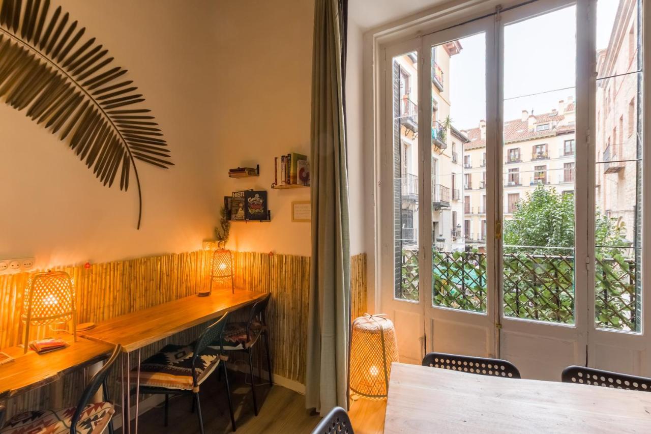Хостел Social - Coliving & Coworking - Мадрид Экстерьер фото