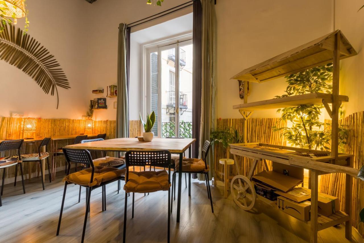 Хостел Social - Coliving & Coworking - Мадрид Экстерьер фото