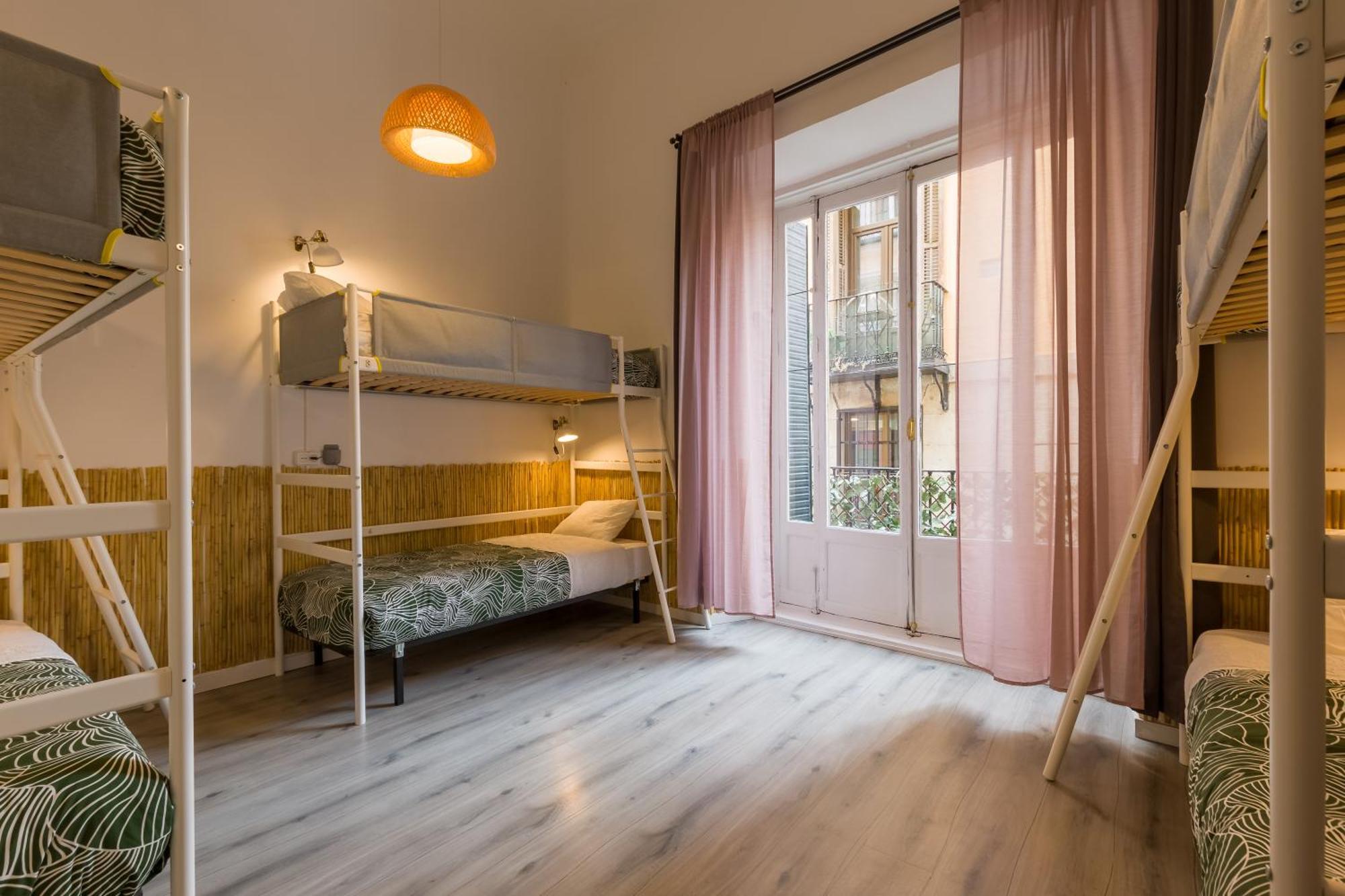Хостел Social - Coliving & Coworking - Мадрид Номер фото
